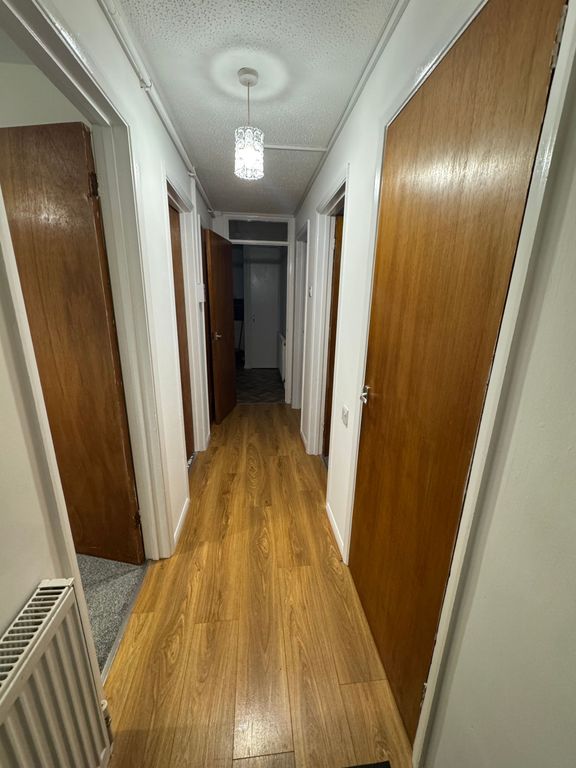 Property photo 2 of 10 Passage