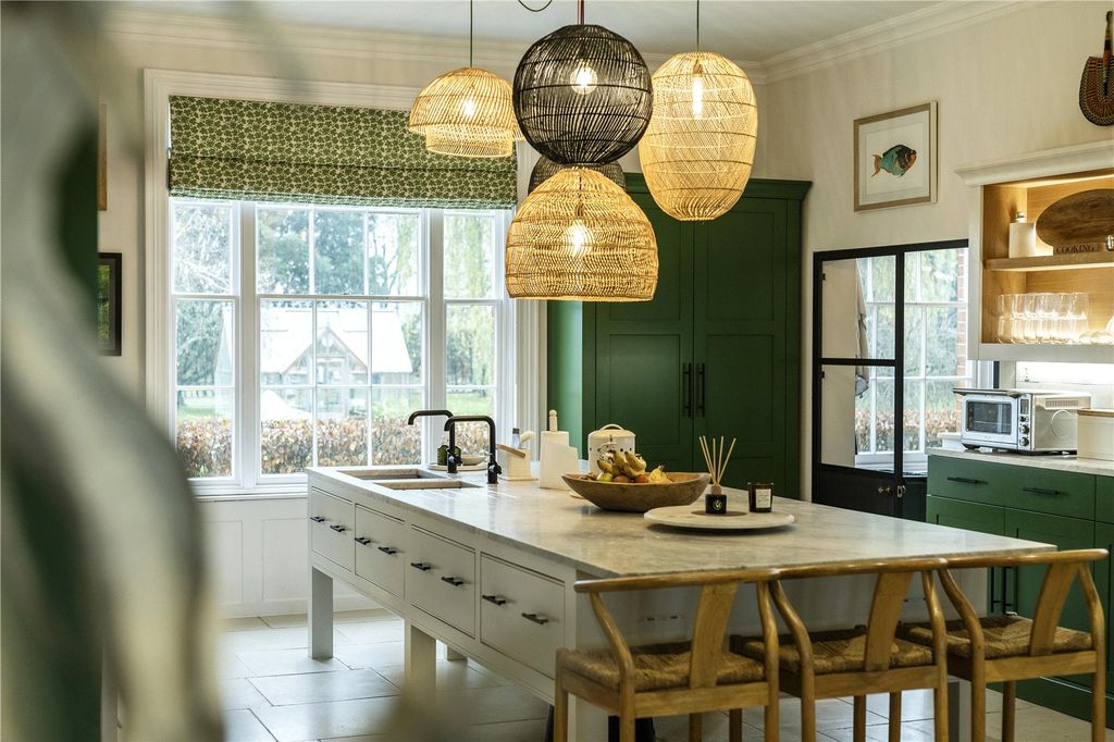 Additional image 4 of 5 bed detached house for saleHungerford Park, Hungerford, Berkshire RG17