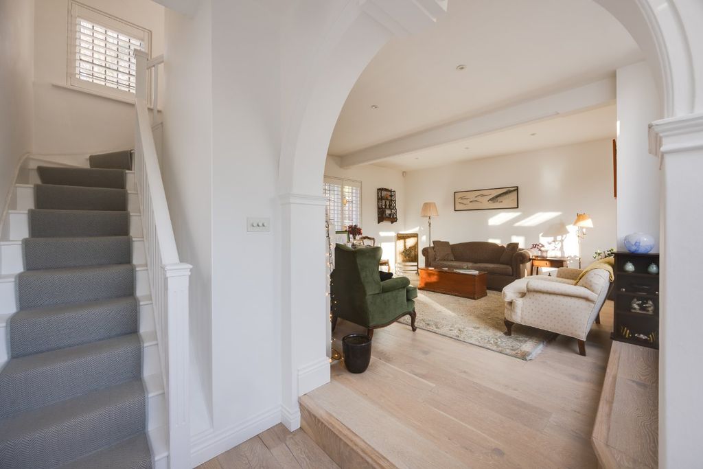 Property photo 3 of 15 Picture No. 04