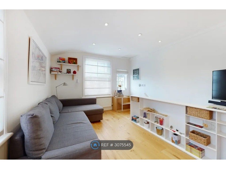 Property photo 2 of 5