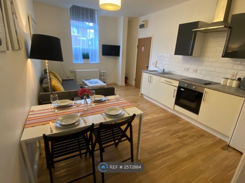 Property photo 2 of 11