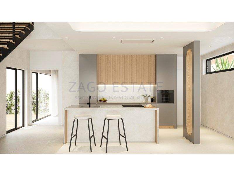 Property photo 2 of 26