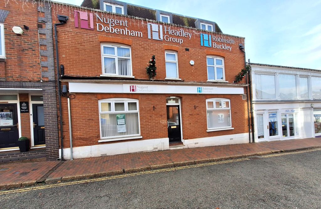 Property photo 3 of 3 6 Queen St Godalming