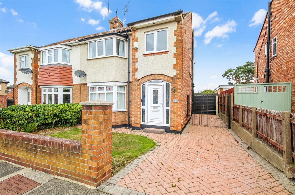 Property photo 1 of 14 Img_8963.Jpg