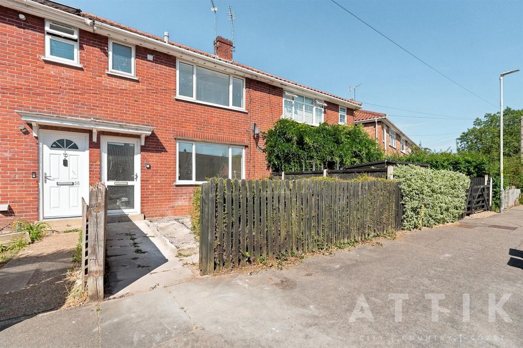 Property photo 1 of 22 Pilling_Park_001.Jpg