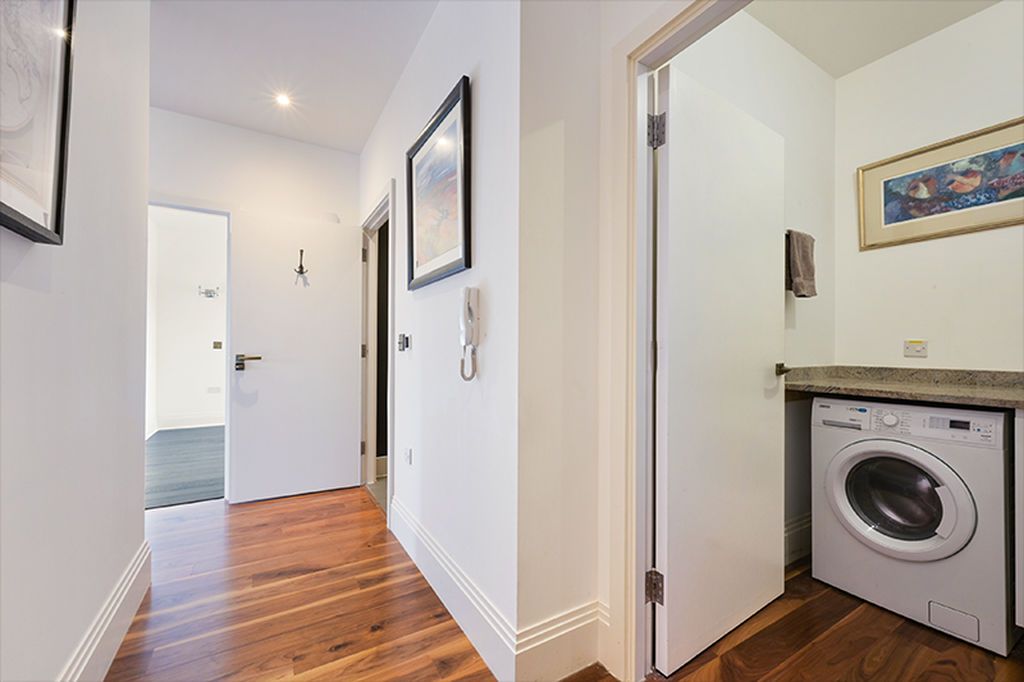 Additional image 10 of 2 bed flat for saleLesbourne Road, Reigate RH2