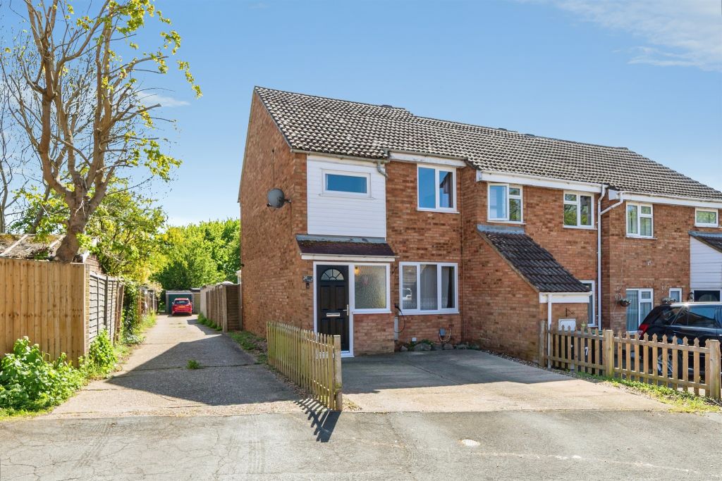 Property photo 1 of 42