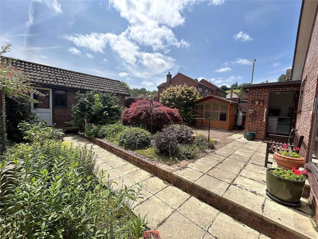 Property photo 3 of 15 Garden