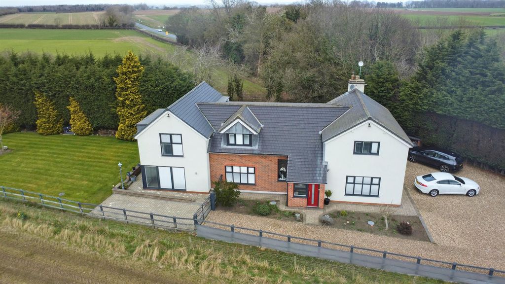 Property photo 1 of 56 Dji_0268-Dji_0270_Lzn.Jpg