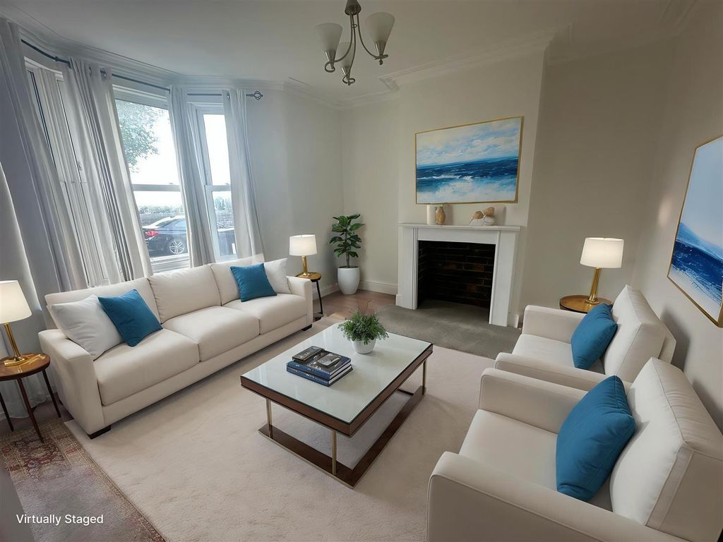 Property photo 2 of 10 Img_4908 - Living Room - Standard - 0.Jpeg