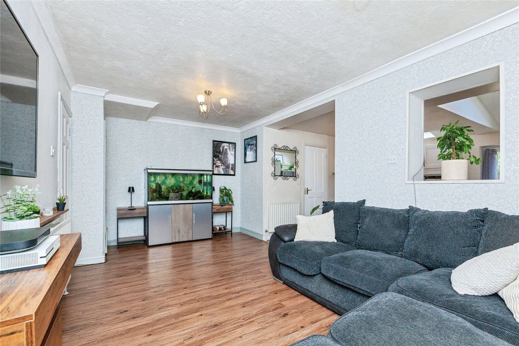 Property photo 3 of 20 Picture No. 13