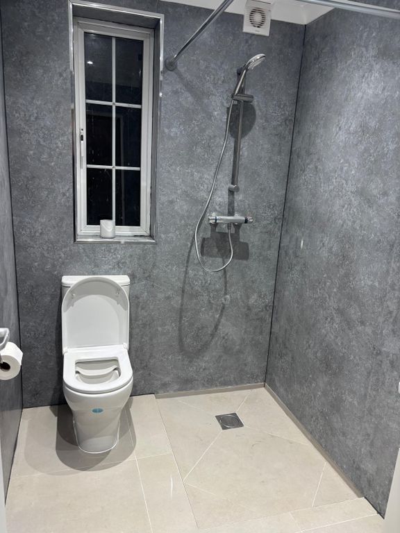 Property photo 2 of 3