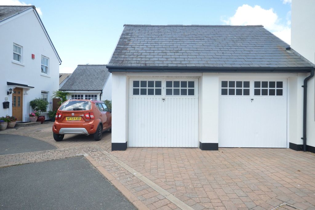 Property photo 3 of 18 Picture No. 37