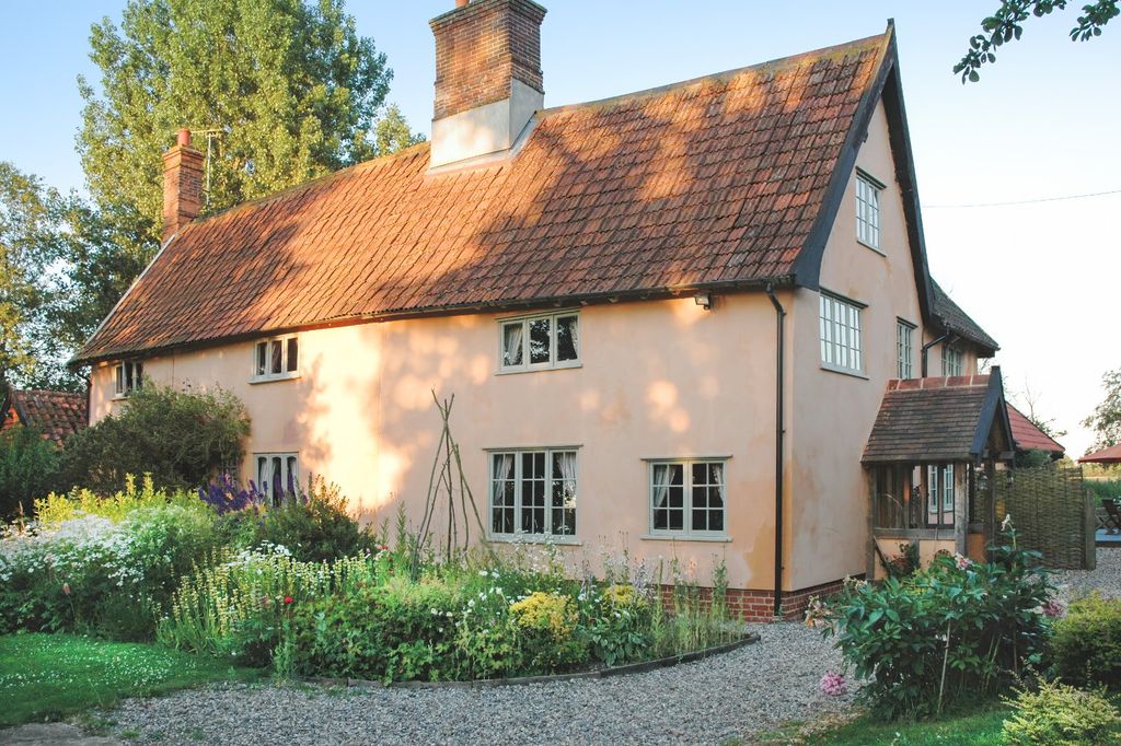 Property photo 1 of 23 Picture No. 01