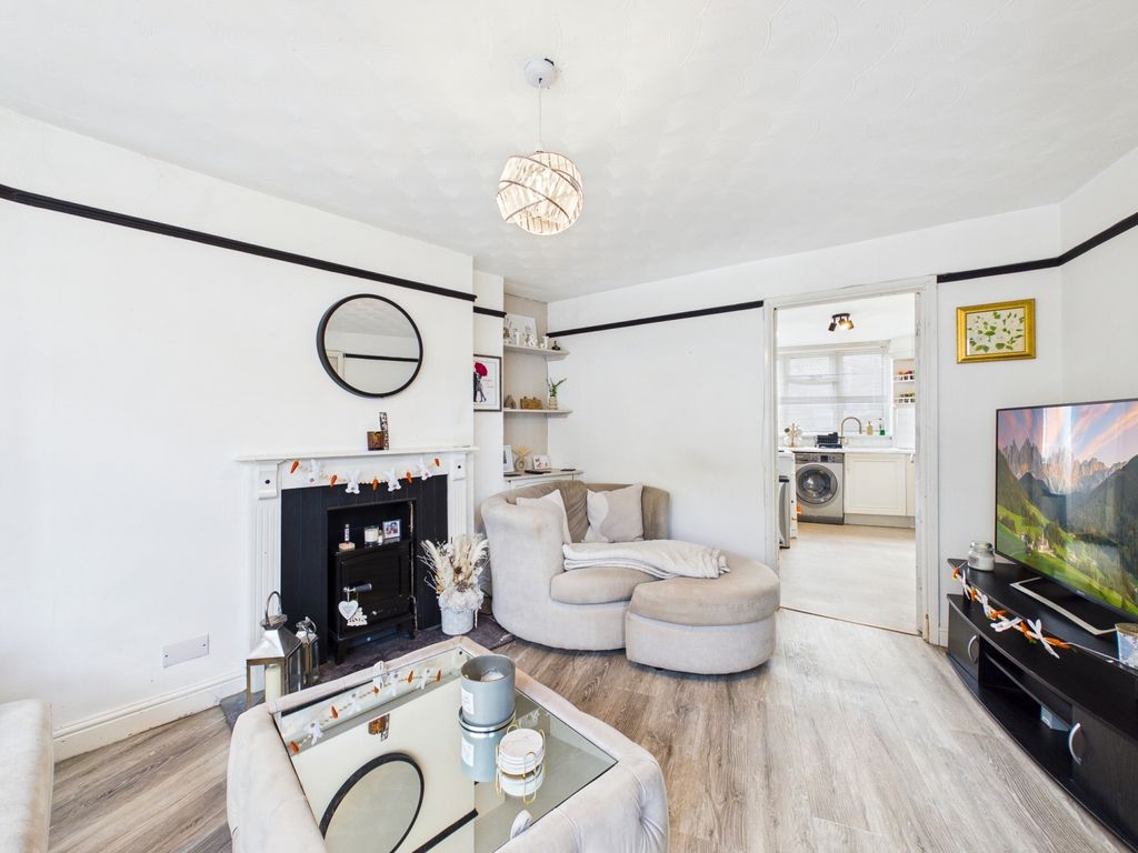 Property photo 3 of 12 Living Room