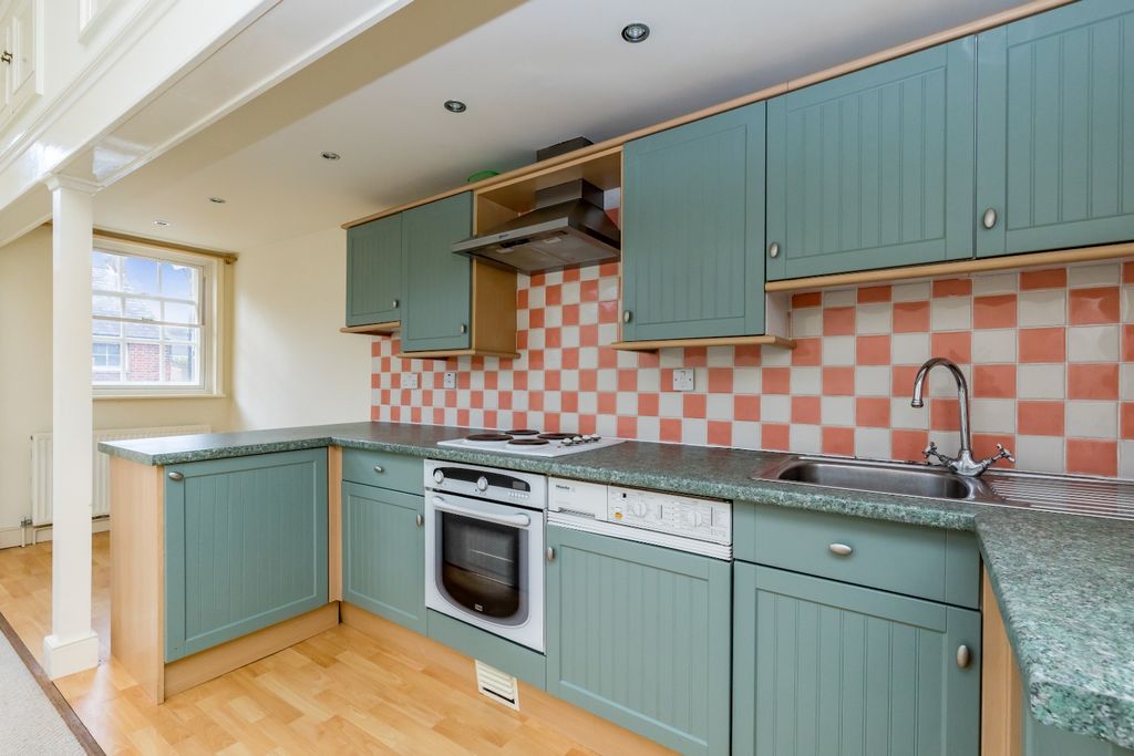 Property photo 2 of 22 2909844