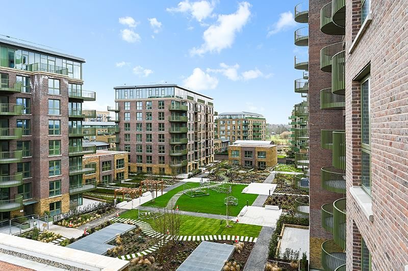 Property photo 2 of 25 Cairncross House, 508- (22).Jpg