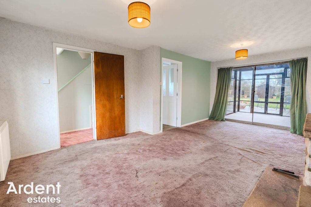 Property photo 3 of 20