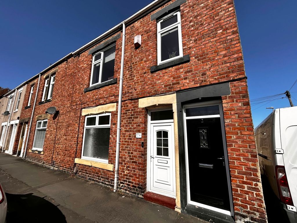 Property photo 1 of 15