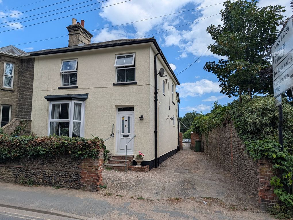 Property photo 1 of 23