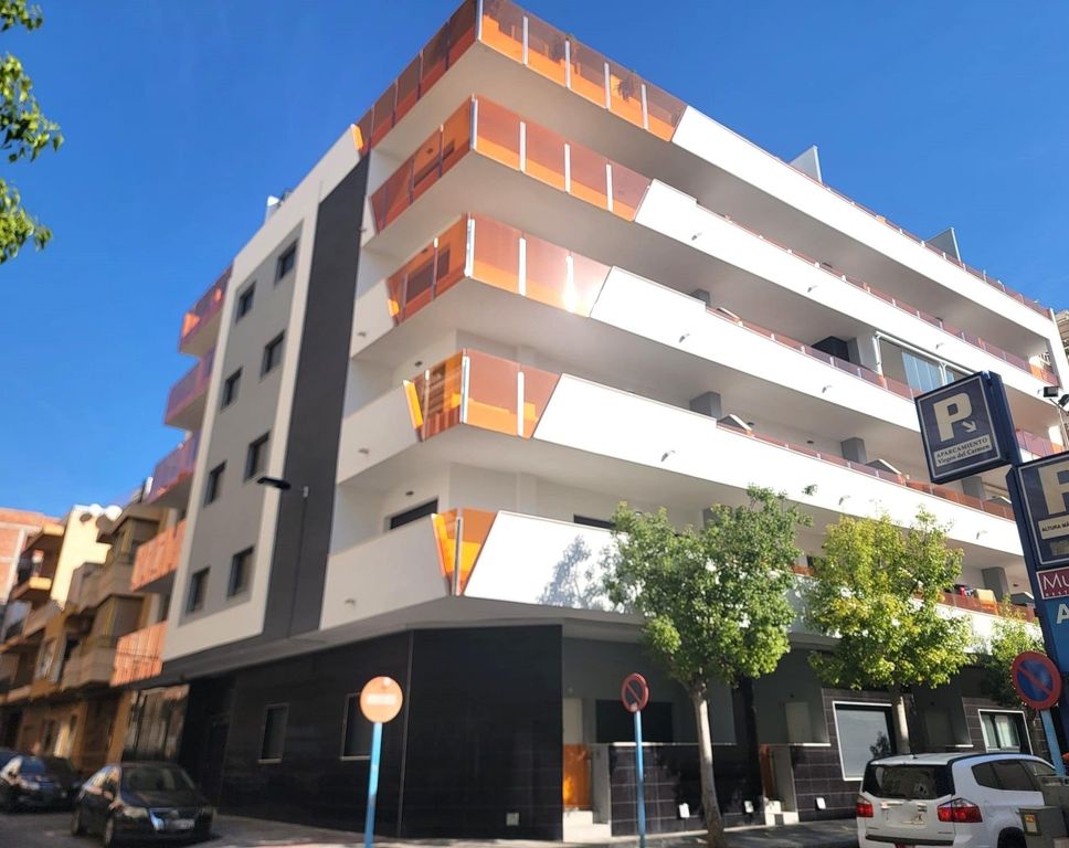 Property photo 2 of 50