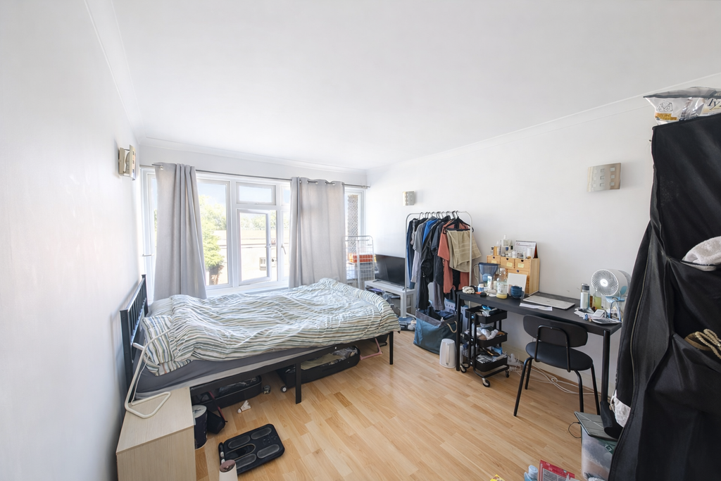 Property photo 1 of 5 1