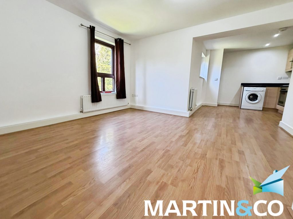 Property photo 2 of 8 Def1909F-Whatsapp 20Image 202026-04-08 20At 2014.0