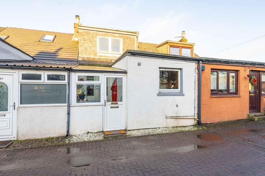 Property photo 1 of 25 Front External