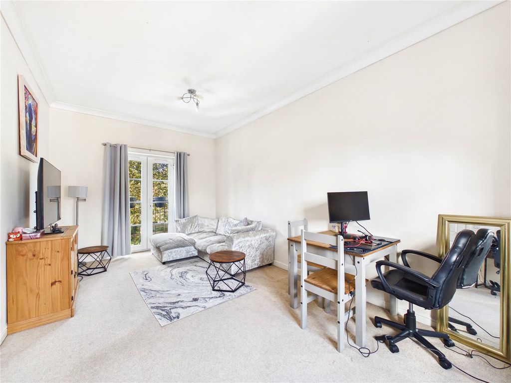 Property photo 2 of 8 Picture No. 03