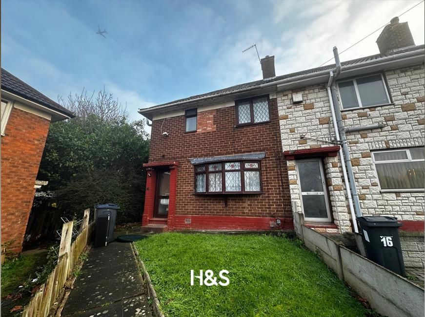 Property photo 1 of 7 Latham Grove 4.Jpg