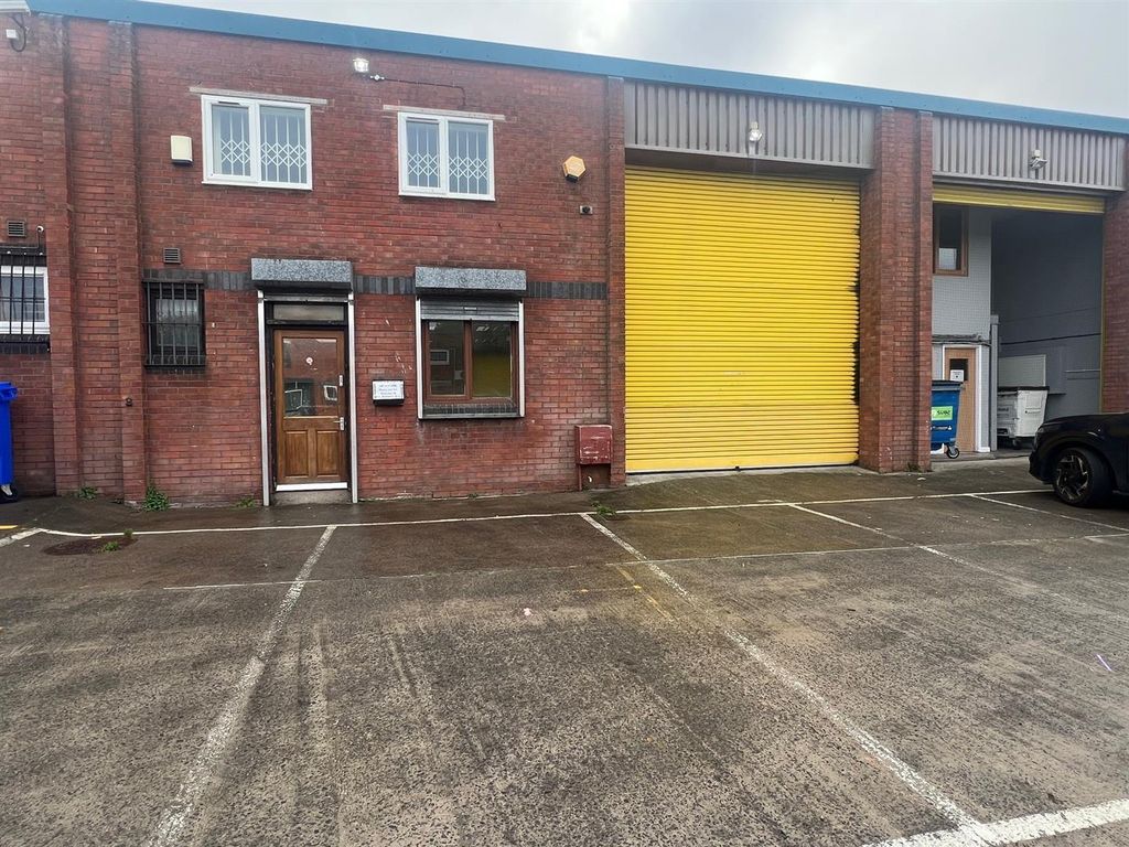 Property photo 1 of 11 Main.Jpg