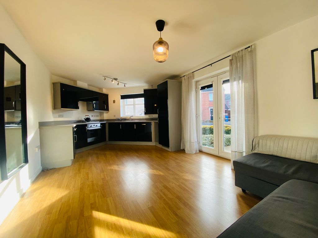 Property photo 2 of 8 Living Room