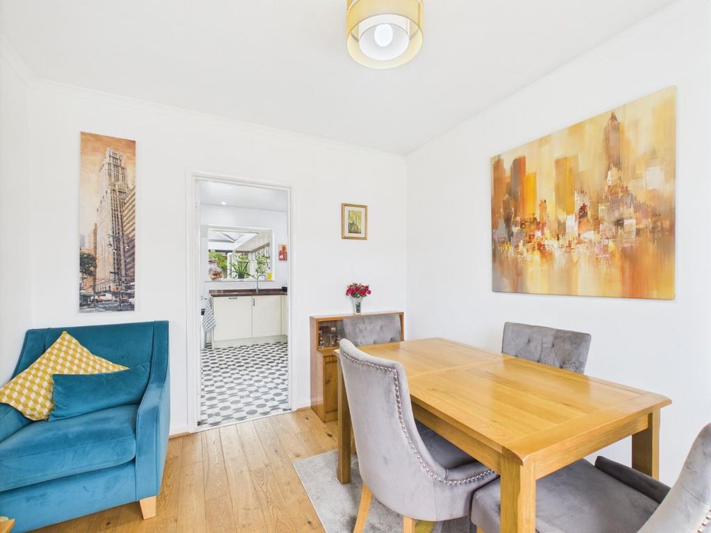 Property photo 3 of 58 Dining Room