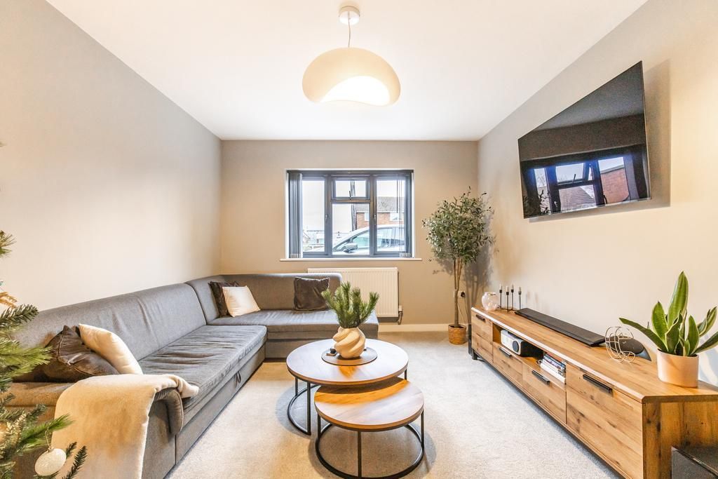 Property photo 3 of 24 Photo 3