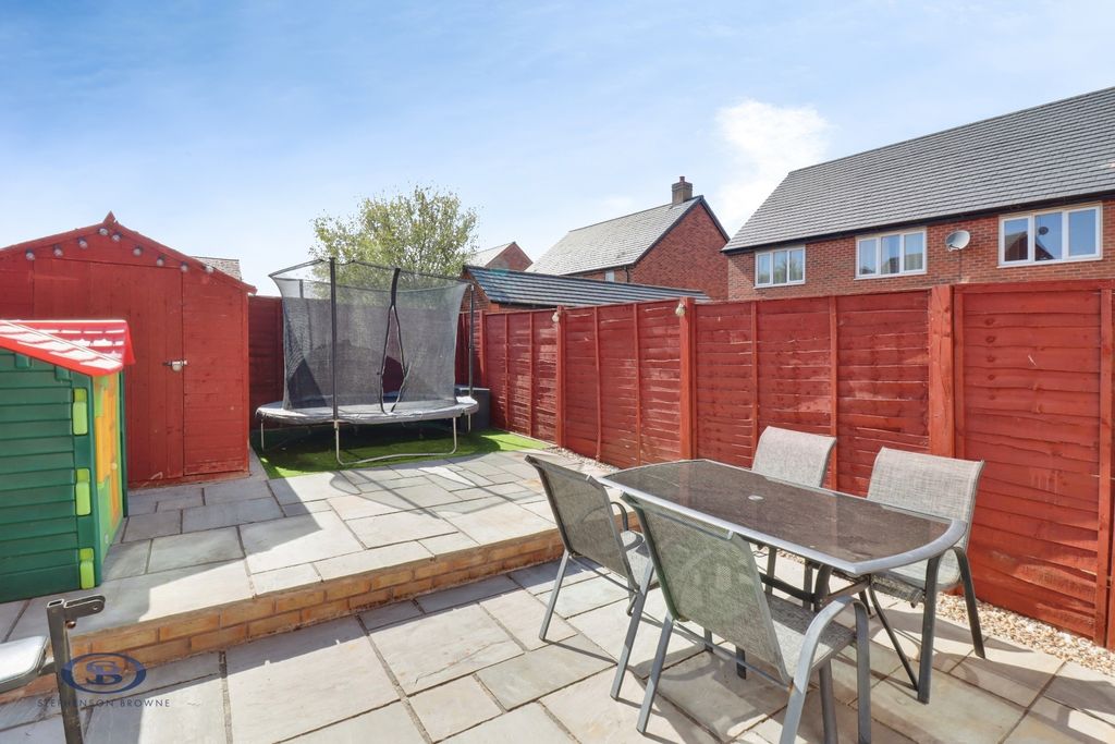 Property photo 3 of 19 Pbox-Img.Jpg