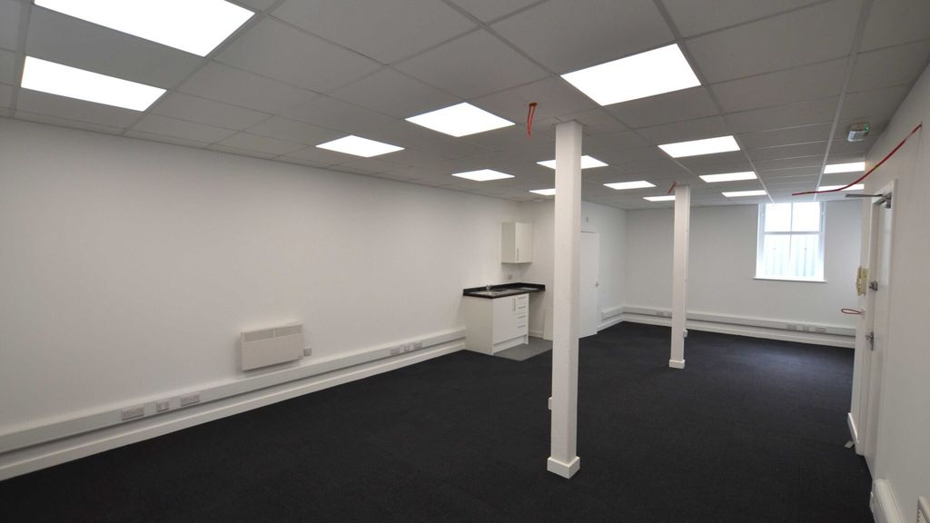 Property photo 2 of 6 Allied-Surveyors-Scotland-3B Quayside Street, Edin