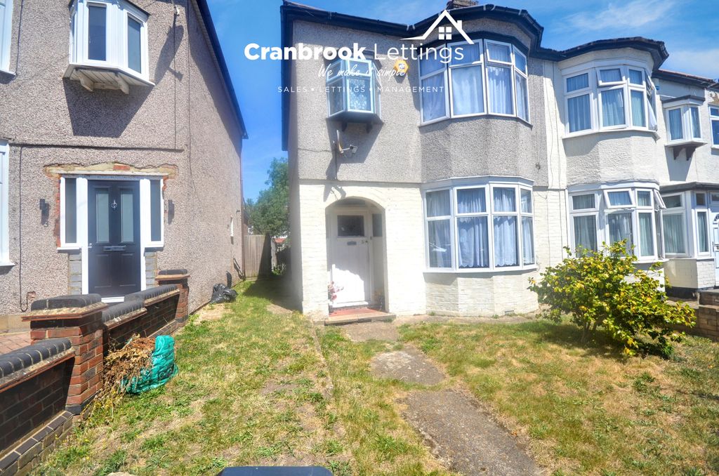 Property photo 1 of 13 Three Bedroom Semi-Detached House For Sale Hamilton Avenue, Ilford Ig6