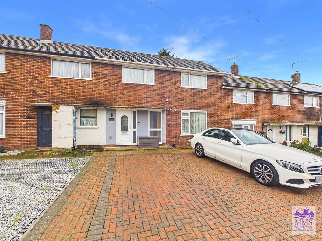 Property photo 1 of 19 Cam04098G0-Pr0169-Still028.Jpg