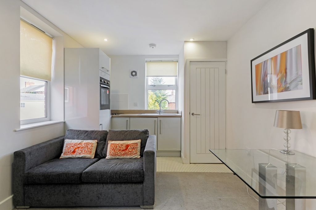 Property photo 2 of 4