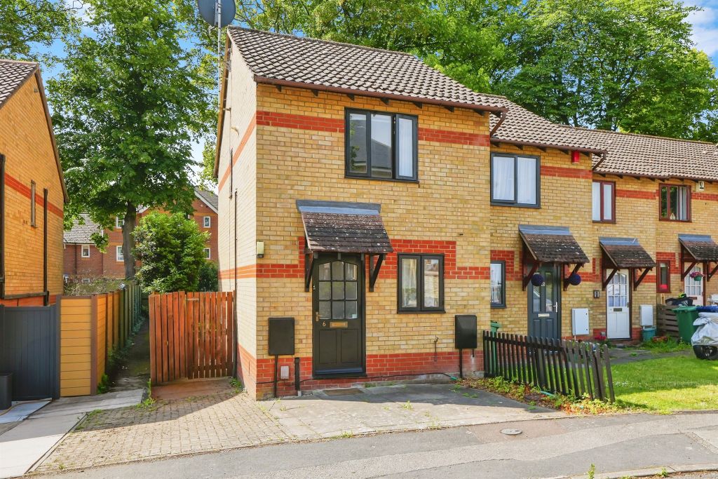 Property photo 1 of 9