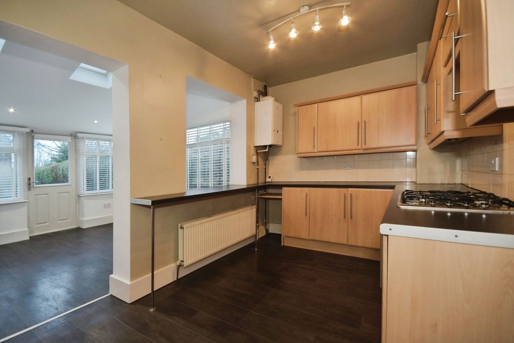 Property photo 3 of 16 Pbox-Img.Jpg