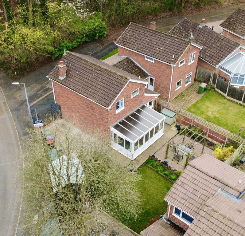 Property photo 3 of 31