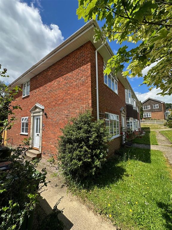 Property photo 1 of 8 Thumbnail_Img_3932.Jpg