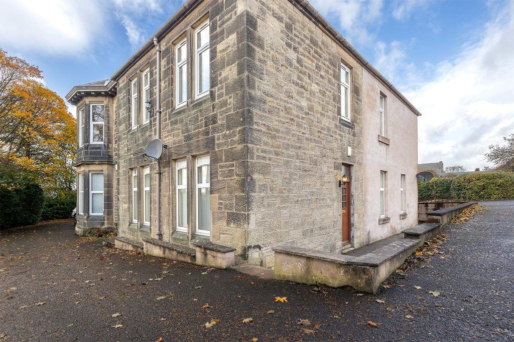 Property photo 1 of 25