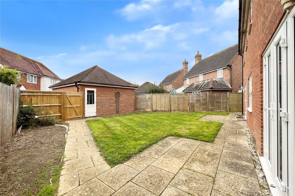 Property photo 2 of 20 Picture No. 04