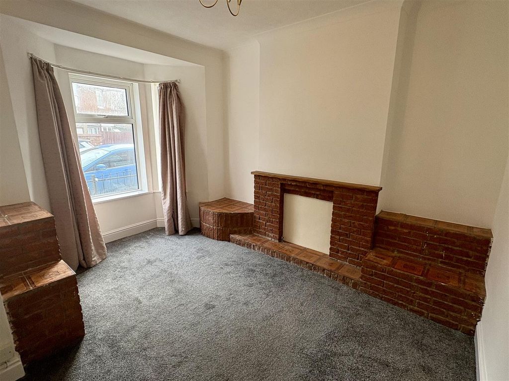 Property photo 2 of 8 Img_6135.Jpg