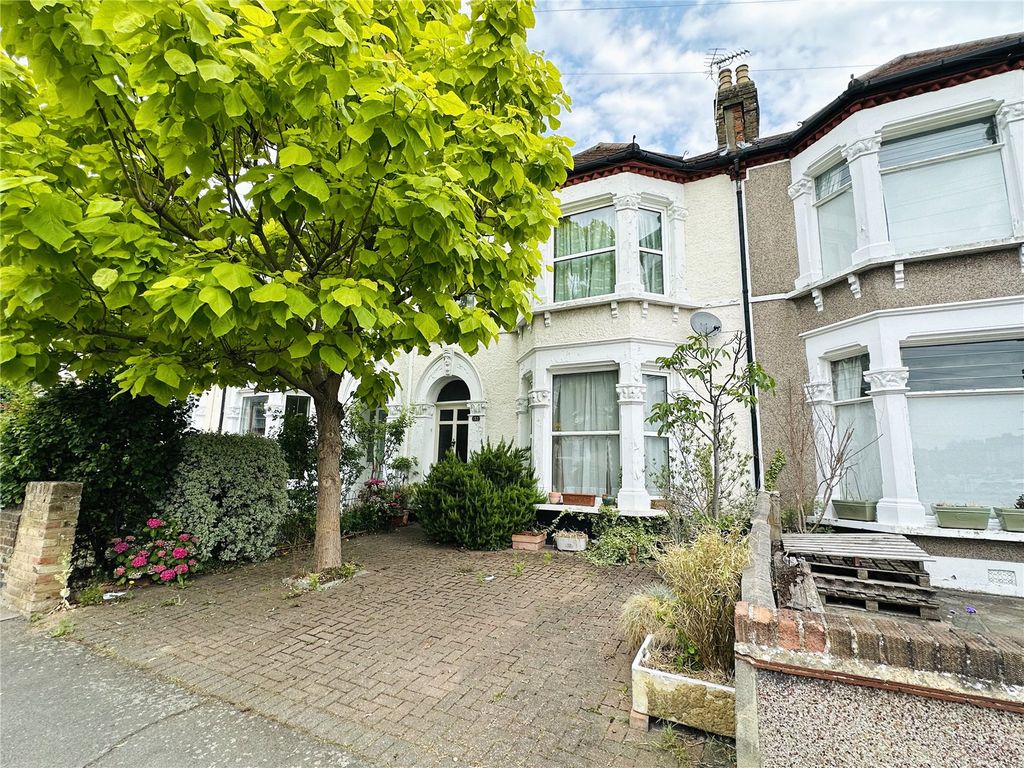 Property photo 1 of 15 Picture No. 21