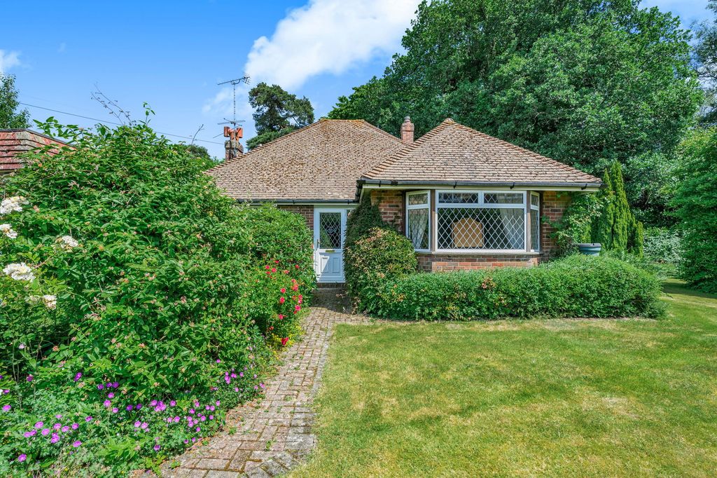 Property photo 2 of 22