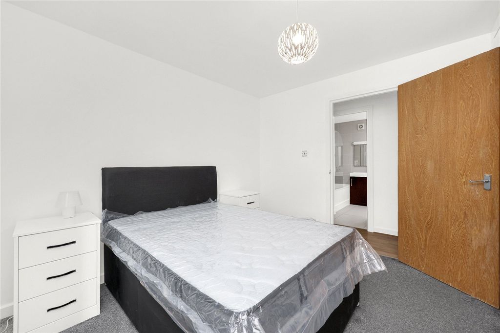 Property photo 3 of 13 Picture No. 12