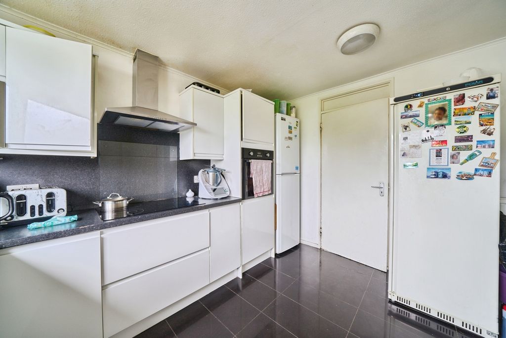 Property photo 3 of 13 Pbox-Img.Jpg